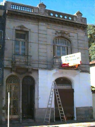 Frente de MITRE, EMILIO 624 desde la vía pública
