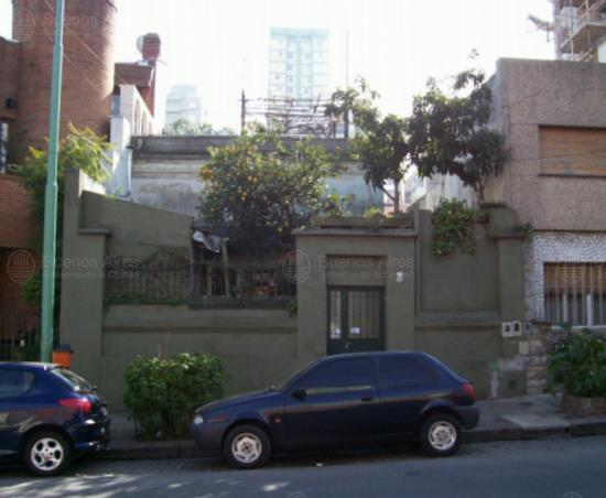 Frente de ZUVIRIA 735 desde la vía pública