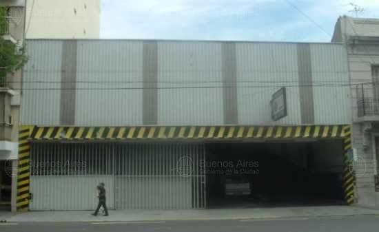Frente de ALBERDI, JUAN BAUTISTA AV. 644 desde la vía pública