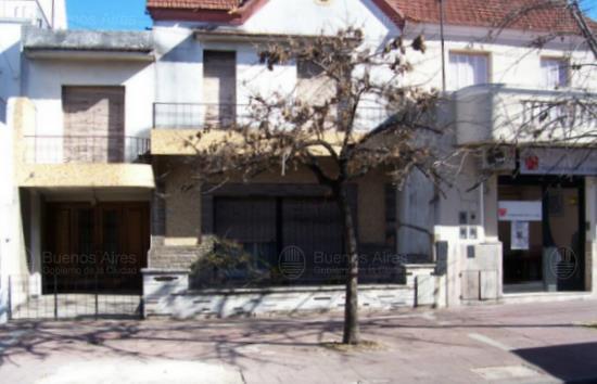 Frente de MORENO, JOSE MARIA AV. 1285 desde la vía pública
