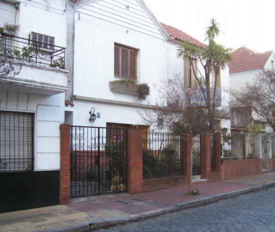 Frente de IGUALDAD 1291 desde la vía pública