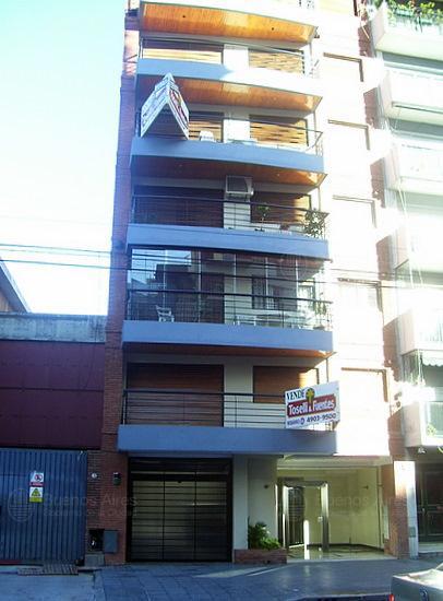 Frente de MORENO, JOSE MARIA AV. 311 desde la vía pública