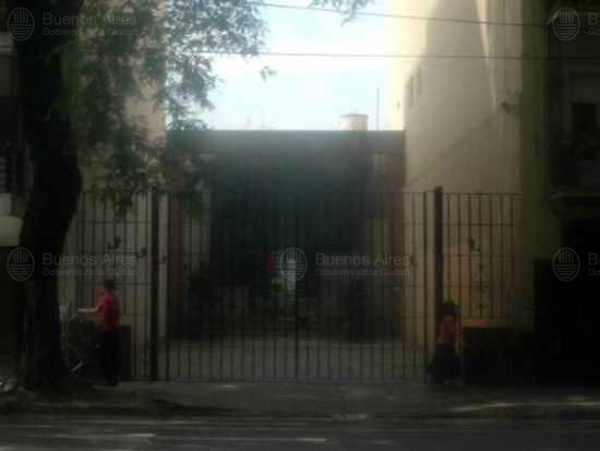 Frente de GOYENA, PEDRO AV. 418 desde la vía pública