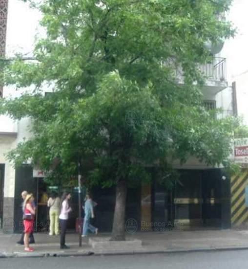 Frente de ROSARIO 438 desde la vía pública