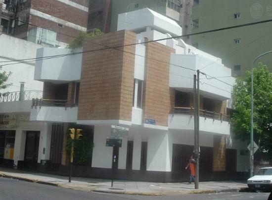 Frente de SENILLOSA 593 desde la vía pública
