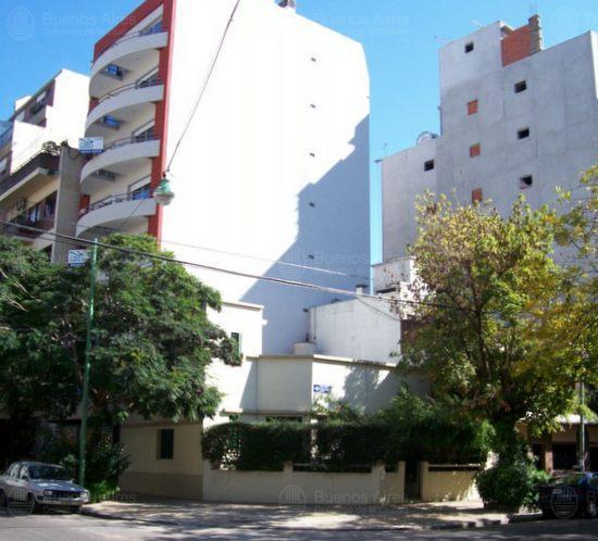 Frente de FREIRE, RAMON, CAP. GRAL. 2602 desde la vía pública
