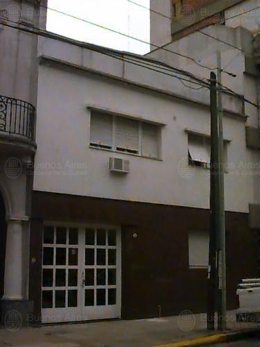 Frente de PUAN 121 desde la vía pública
