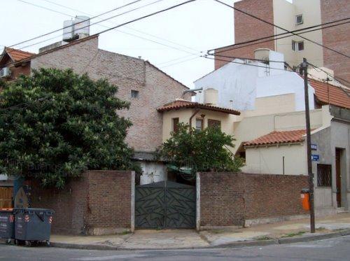 Frente de QUINTANA 4712 desde la vía pública