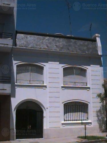 Frente de la parcela 044-059-002 desde la vía pública