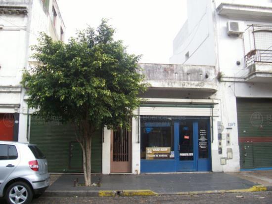 Frente de PICHEUTA 1371 desde la vía pública