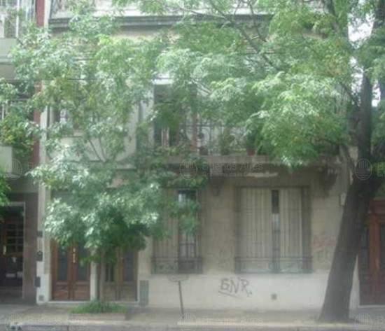 Frente de ARENGREEN 680 desde la vía pública