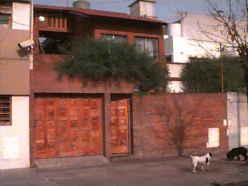 Frente de BERON DE ASTRADA 2280 desde la vía pública
