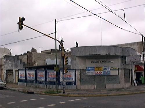 Frente de REMEDIOS 2907 desde la vía pública