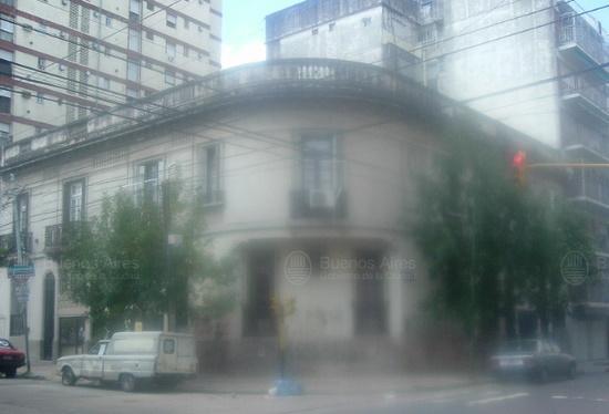 Frente de FALCON, RAMON L.,CNEL. 2988 desde la vía pública