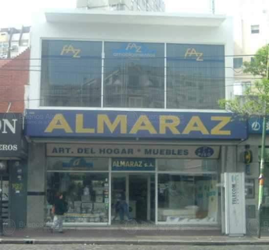 Frente de TRIUNVIRATO AV. 4619 desde la vía pública