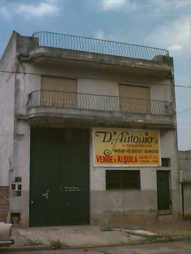 Frente de MARTI, JOSE 2828 desde la vía pública