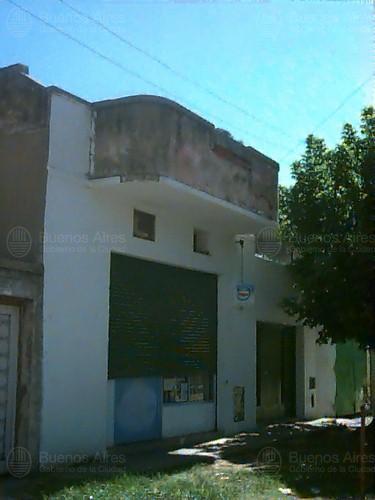 Frente de CARHUE 3339 desde la vía pública