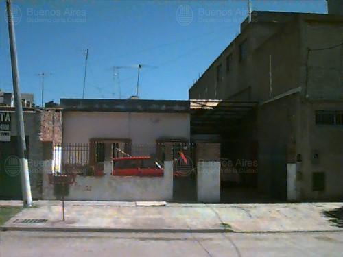 Frente de CARHUE 3329 desde la vía pública