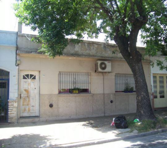 Frente de GRIVEO 4146 desde la vía pública